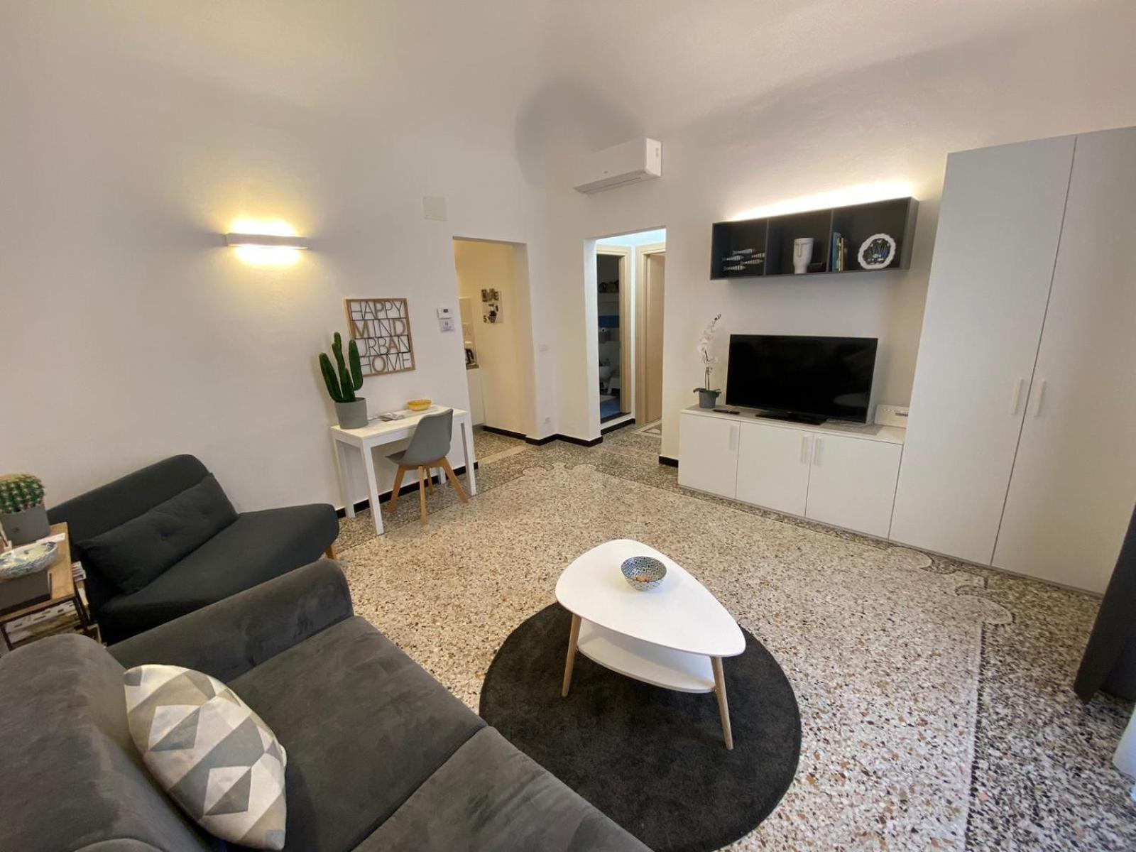 Albatros Apartment Savona Exterior foto